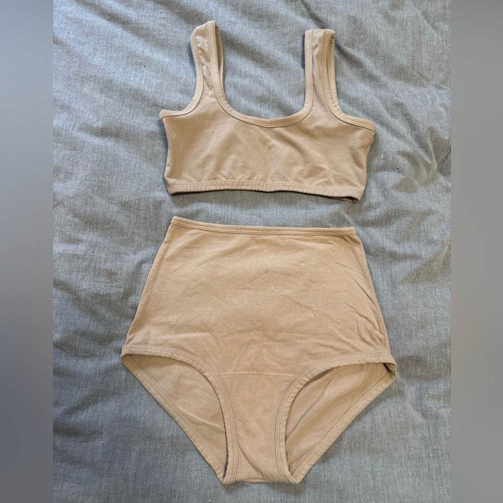 ARQ wide strap bralette M and high-rise undies S, Tan/beige Underwear Set